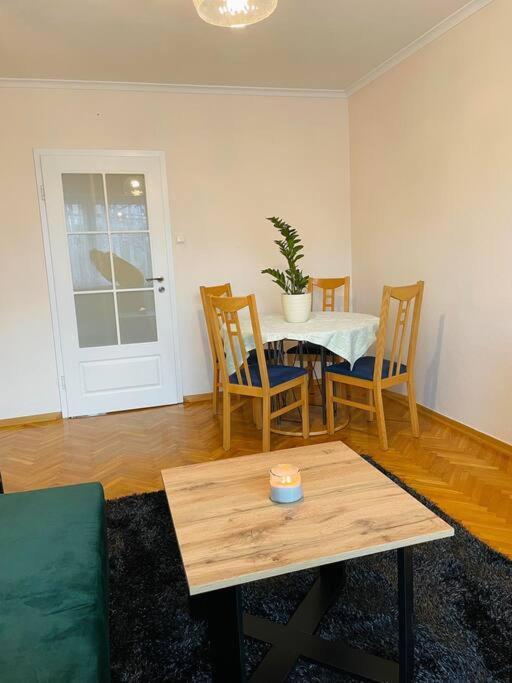 Apartament Pod Pawiem Olsztyn  Exterior photo